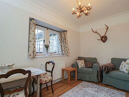 Maud Heath's Snug