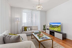 Central Redfern Home With Balcony Escape