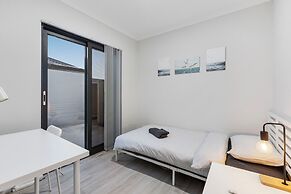 Premium Modern Homestay-Walk to Curtin University-Shared Kitchen