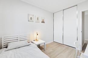 Premium Modern Homestay-Walk to Curtin University-Shared Kitchen