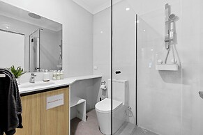 Premium Modern Homestay-Walk to Curtin University-Shared Kitchen