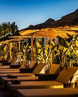 nobi boutique surf hotel