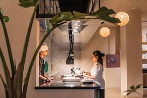 nobi boutique surf hotel