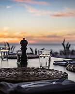 nobi boutique surf hotel