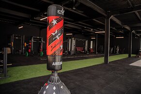 nobi boutique surf hotel