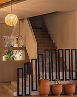 nobi boutique surf hotel