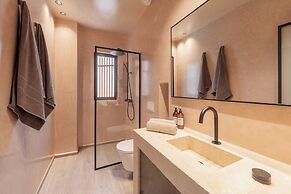 nobi boutique surf hotel