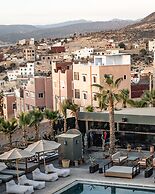 nobi boutique surf hotel