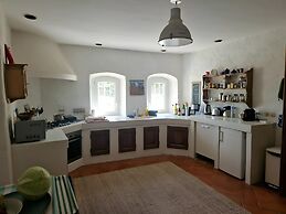 Beautiful Detached Villa With Pool