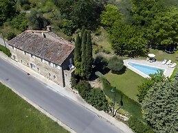 Beautiful Detached Villa With Pool