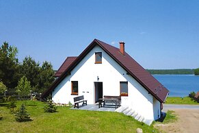 Holiday Apartment With Fireplace, Lake View