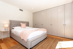 Daydream Cottage - Beachside Luxury in Lilli Pilli