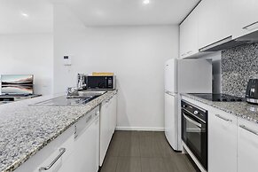 Gorgeous 3-bed in Melbourne's East End