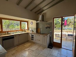 La Rocaille, House for 6 With Swimming Pool