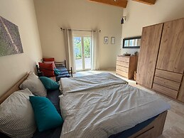 La Rocaille, House for 6 With Swimming Pool