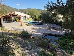 La Rocaille, House for 6 With Swimming Pool