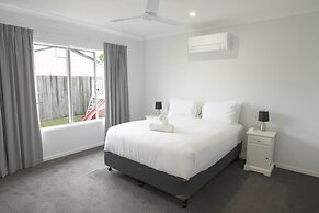 Spacious 4-bed House in Leafy Plainland