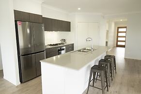 Spacious 4-bed House in Leafy Plainland