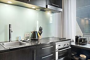 Stylish Central Studio With Gym