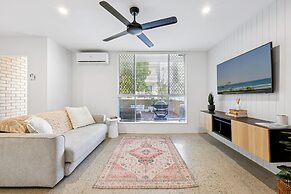 Spacious 1-bed Apartment in Coolangatta