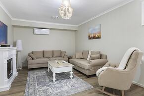 Spacious 3-bed Home With Garden in Preston