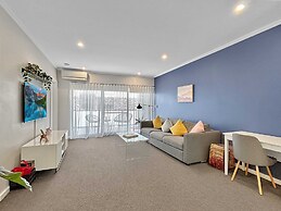 Peaceful 1-bed Unit in Leafy Yokine