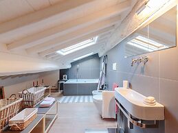 Villa in Camaiore With Pool & Tuscan Views