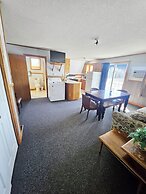 Katahdin Valley Motel