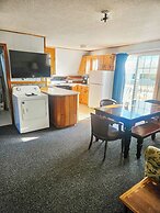 Katahdin Valley Motel