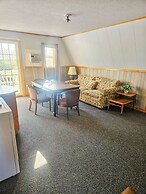 Katahdin Valley Motel