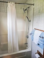 Katahdin Valley Motel