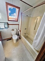 Katahdin Valley Motel