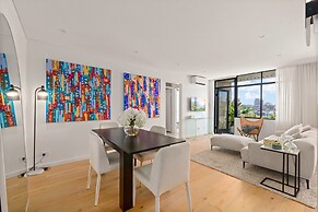 Bright 2-bed Apt With Spectacular Bridge Views