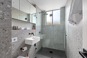 Bright 2-bed Apt With Spectacular Bridge Views