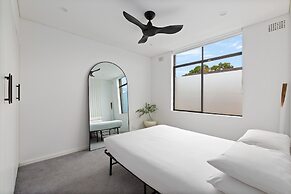 Bright 2-bed Apt With Spectacular Bridge Views