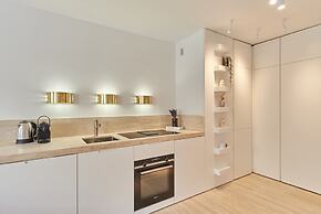 Sublim Apartment on Avenue Montaigne/eiffel Tower
