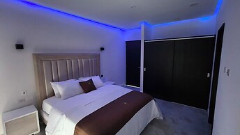 The Palms Hotel