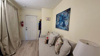 The Coconut Grove Hideaway
