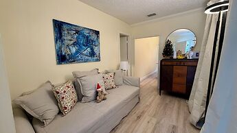 The Coconut Grove Hideaway