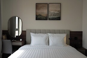 Eli Living Apartment