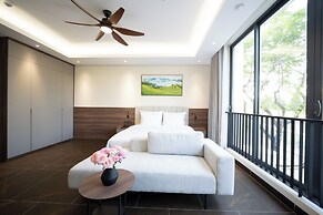 Eli Living Apartment