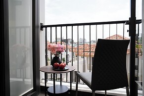 Eli Living Apartment