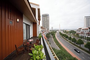 Eli Living Apartment