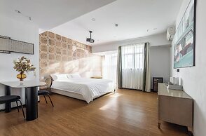 Van Inn