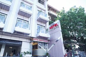 Hotel MakeSure
