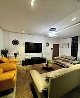 Reign Luxury Apartment