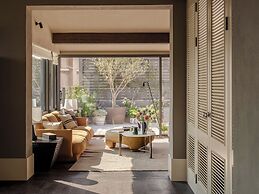 Sunyata Ren'ai Hall Hotel