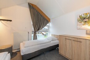 Modern Comfort, Close to the Beach