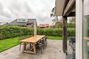 6-person Holiday Home in Renesse