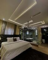 Pine Crest Hotel and Suites